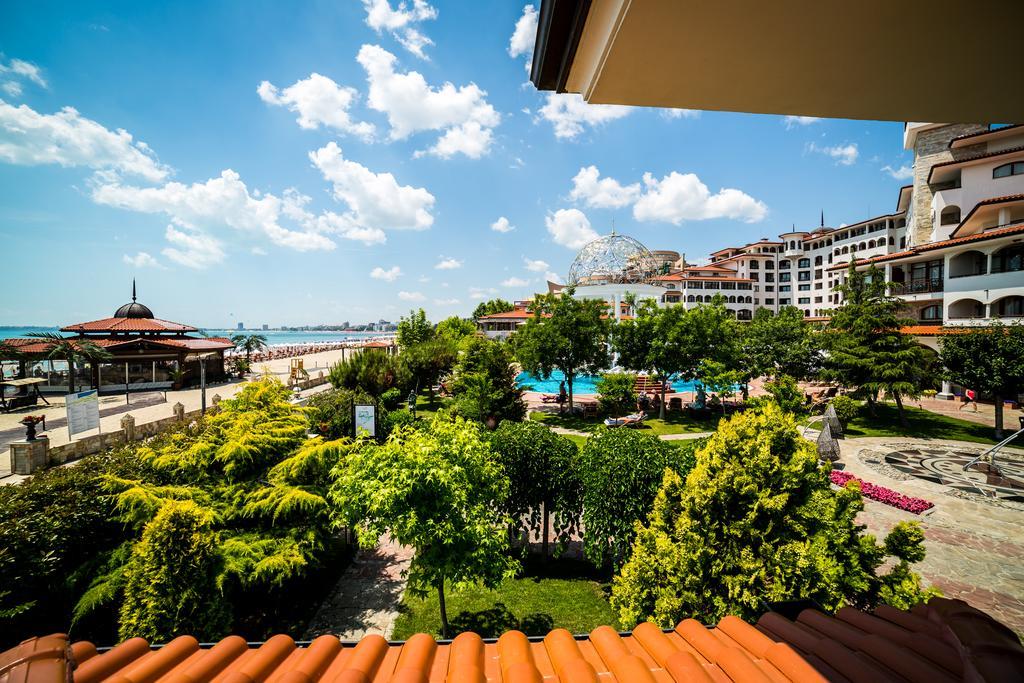 Helena Vip Villas And Suites Sunny Beach Ngoại thất bức ảnh
